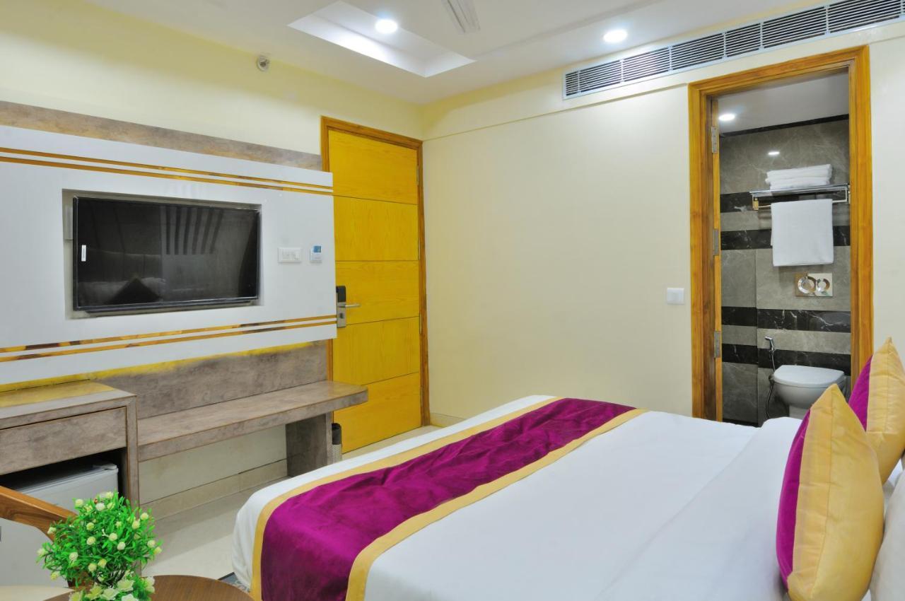 Hotel Worth Near New Delhi Railway Station Nova Deli Exterior foto