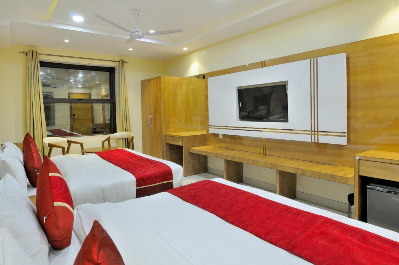 Hotel Worth Near New Delhi Railway Station Nova Deli Exterior foto