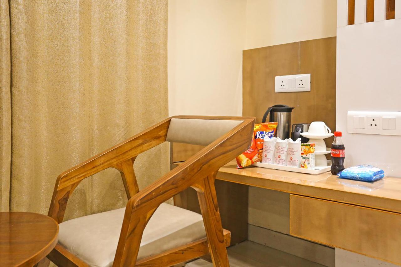 Hotel Worth Near New Delhi Railway Station Nova Deli Exterior foto