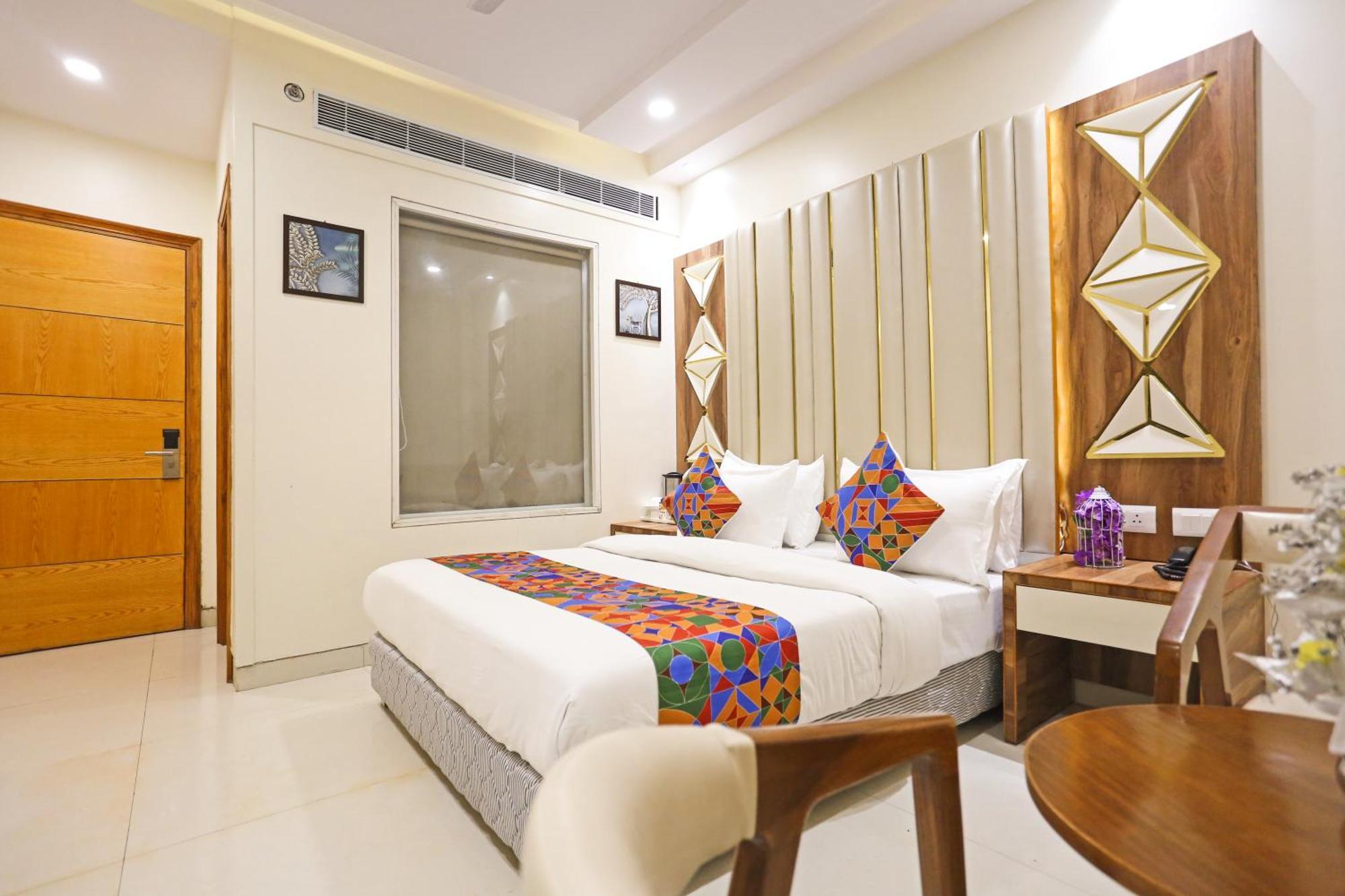 Hotel Worth Near New Delhi Railway Station Nova Deli Exterior foto